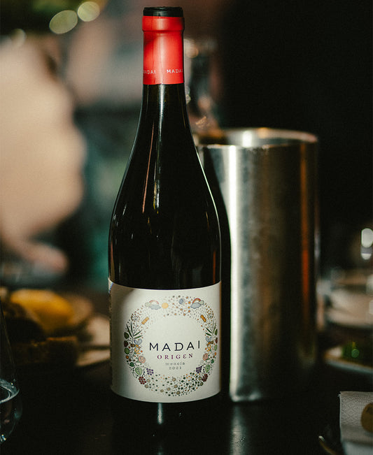 Madai Origen Mencia: Ett kärleksbarn